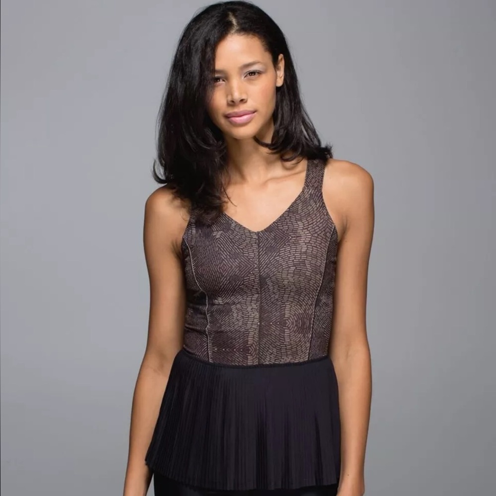 NWOT lululemon City Tank Peplum - Work Out + Exercise Top - Women’s Size 8